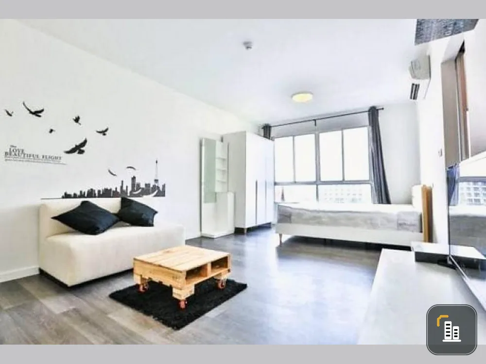 Sell urgently !! D Condo Campus Resort Bangna, fully furnished, beautiful room, clean, great view, don't miss !!