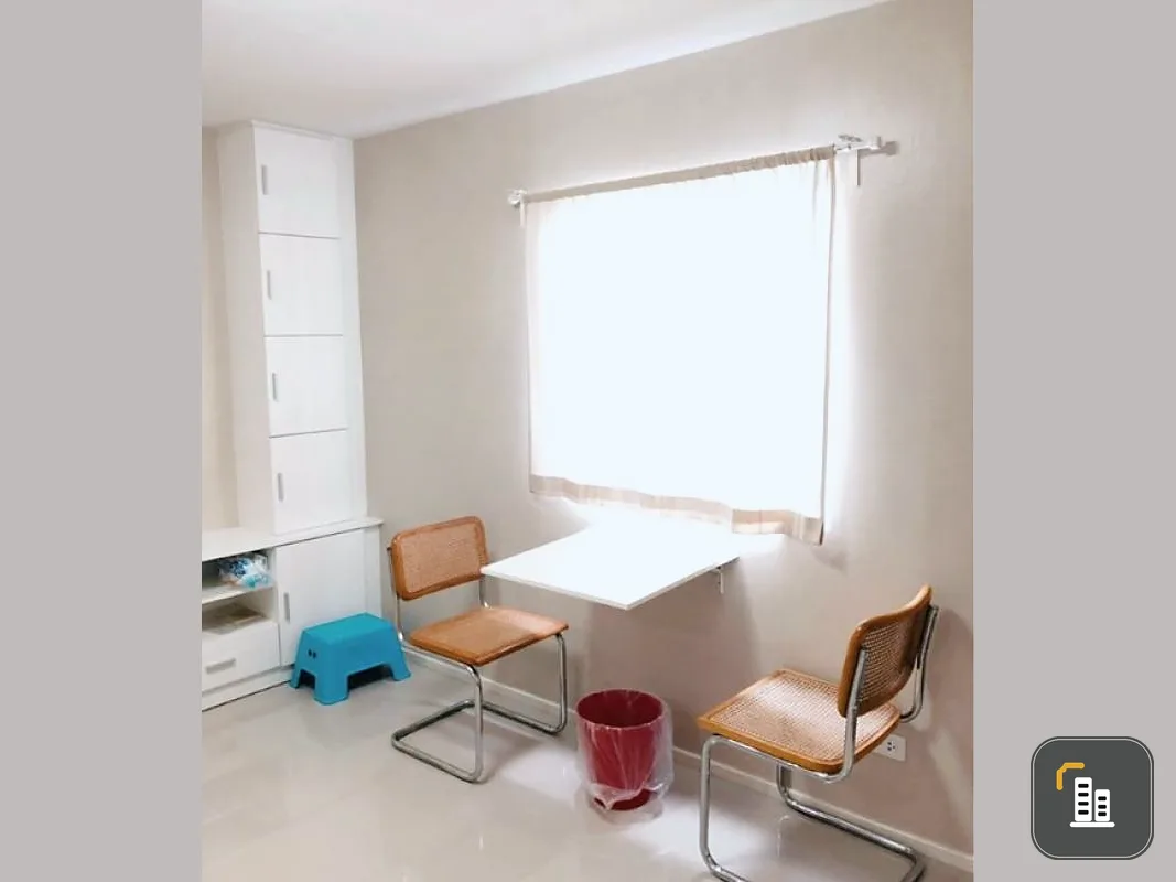 Urgent for rent !! Kensington Condominium, corner unit, pool view, fully furnished, ready to move in, book now !!