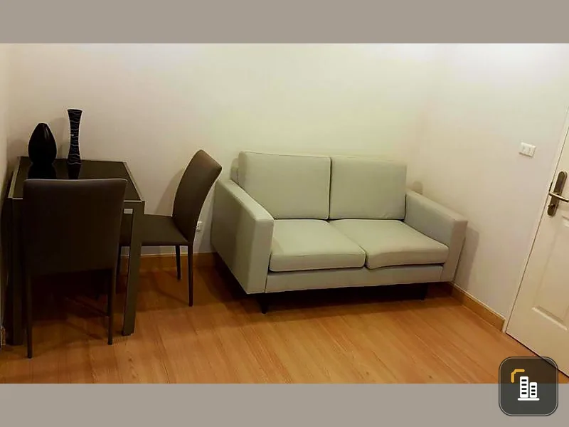 For rent, The Niche Mono Bangna, beautiful room, full furniture There is a washing machine, located near the mall. Book now, do not hesitate.