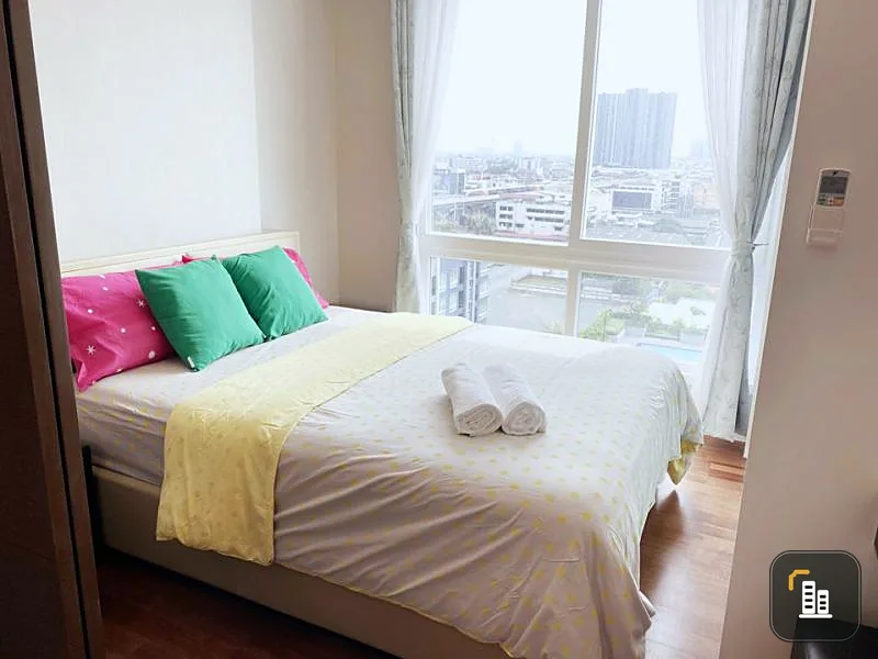 urgent!! Condo for rent, The Metropolis, project next to BTS Samrong, convenient transportation, ready to move in. Don't miss it!!