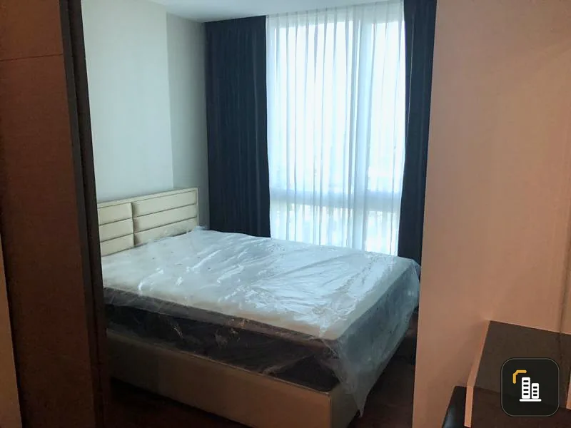 Condo for rent, The Metropolis, fully built-in furniture, convenient transportation, hurry to book!