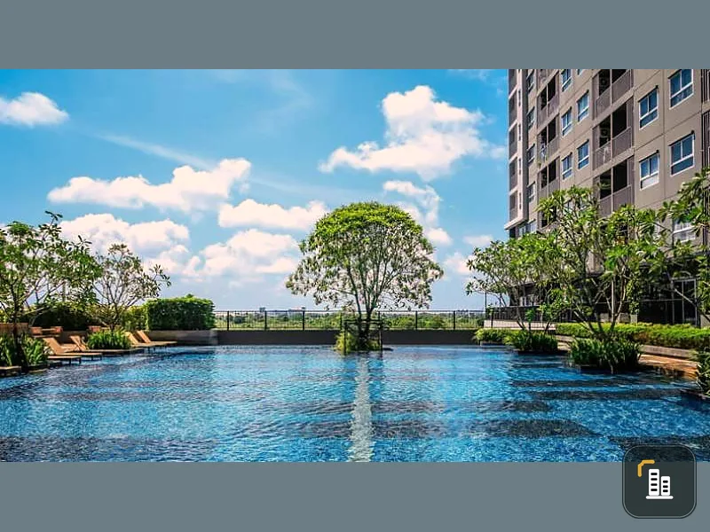 Urgent for rent !! The Trust Condo @ BTS Erawan, 20th floor, corner room, fully furnished, pool view, can't miss !!