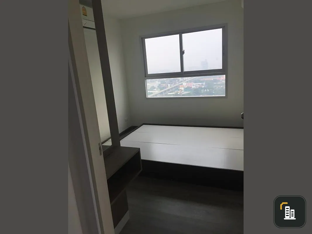 Condo for sale, The Trust BTS Erawan, corner room, beautiful view, good price, urgent booking