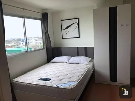 Condo for sale or rent, Lumpini Condo Town Romklao-Suvarnabhumi. The first building is next to the main road, don't miss it.