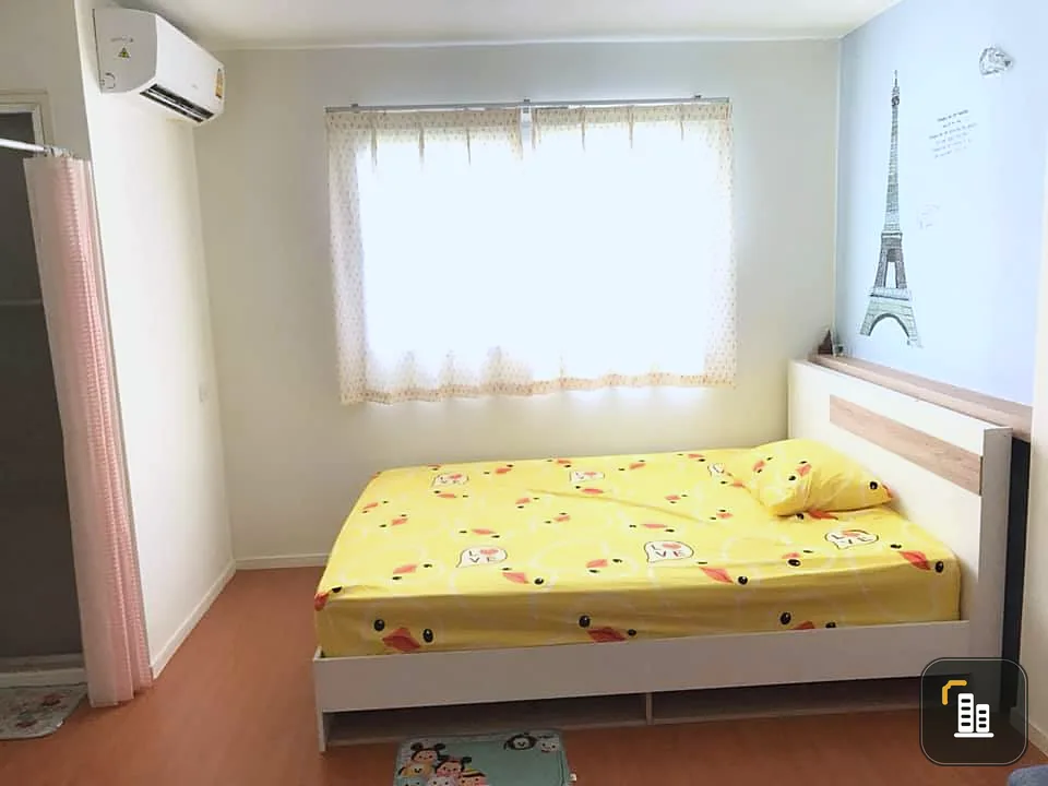 Urgent sale !! Condo Lumpini Condo Town Romklao-Suvarnabhumi, fully furnished, ready to move in, air-conditioned, quick!