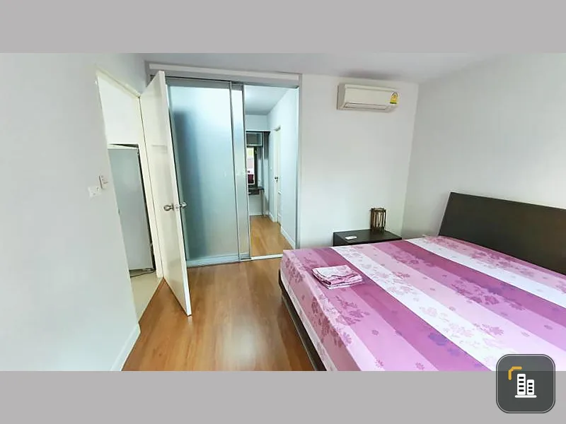 Condo in the heart of Bangkok for rent, One Siam, spacious room, convenient location, next to the BTS.
