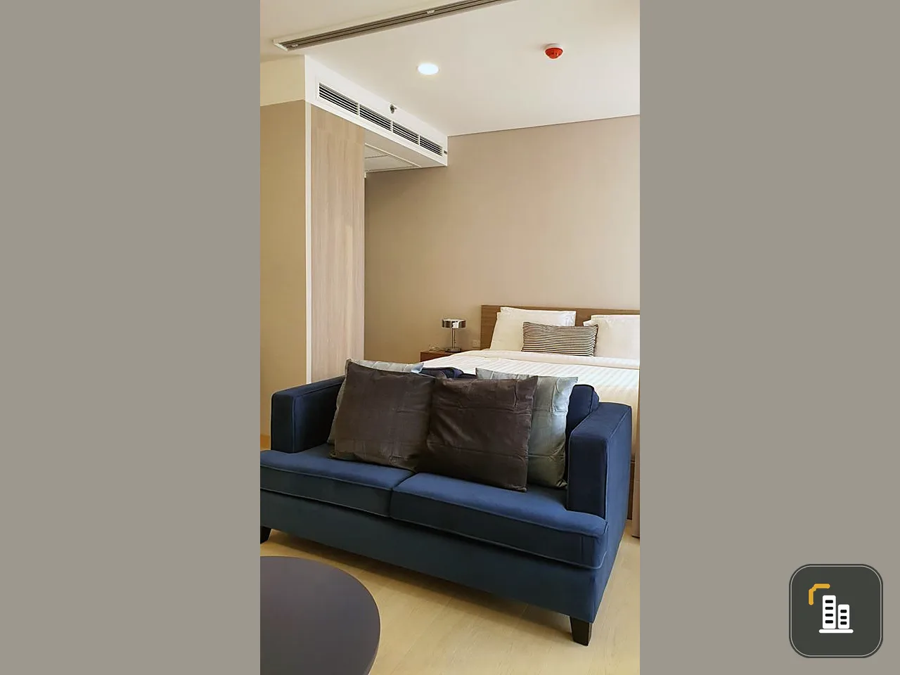 Condo for rent, Siamese Exclusive Queen's Lake view, beautiful decoration, ready to move in, hurry