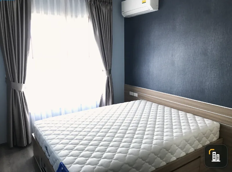 For rent, Rich Park Triple Station, size 28 sq.m., 21st floor, good view, built-in furniture. Come first come first served