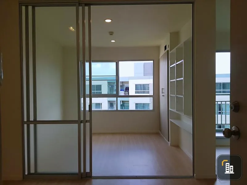 Urgent sale, Lumpini Ville Condo On Nut - Phatthanakan, empty room, garden view, suitable for investment slow down!