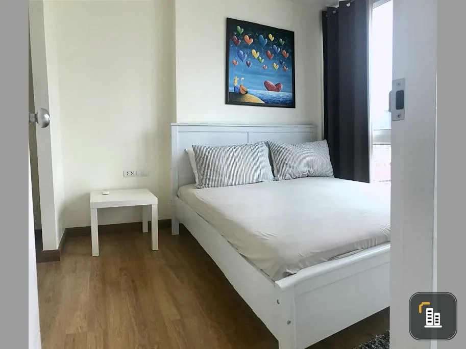 Condo Wish at Samyan, beautiful room, full furniture, fresh and hot.