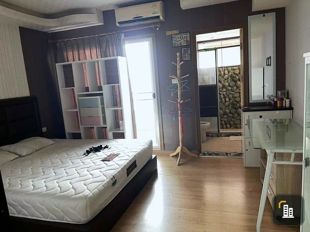 For Sale/Rent Urgent!! Condo Supalai Park Srinakarin, 2 bedrooms, wide area, ready to move in, hurry!!