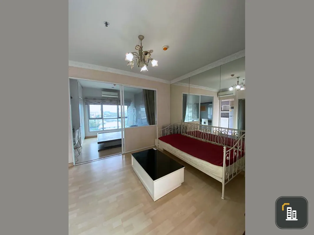 Urgent sale, The Leaf Condo, Phatthanakan, very beautiful room, a lot of furniture, suitable for investment, excellent location, close to APL, book no
