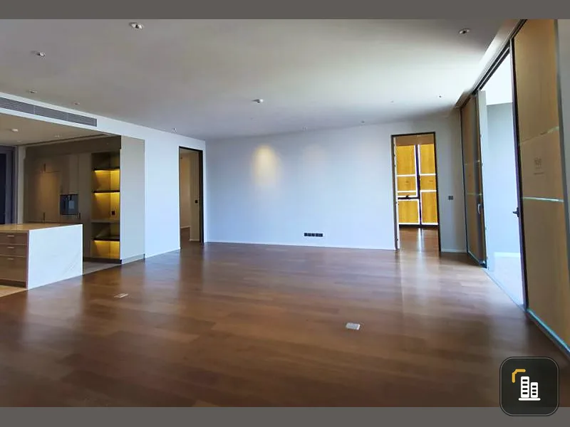 Condo for rent, Kraam Sukhumvit 26, new room, location in the heart of Sukhumvit Convenient transportation, don't miss it.