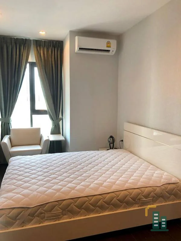 Condo for rent, C Ekamai, fully furnished, beautiful room, new, very clean. Whoever is aiming, don't be slow, miss it and miss it.