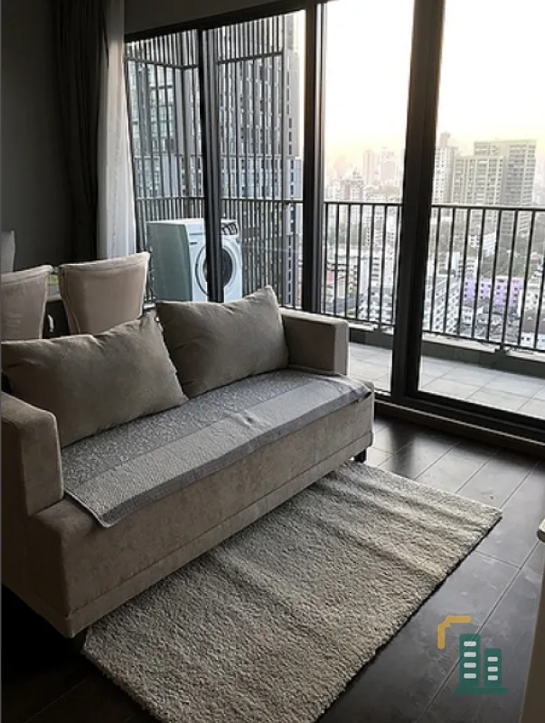 Condo for rent, C Ekkamai, big room, fully furnished, good price, ready to move in, book now