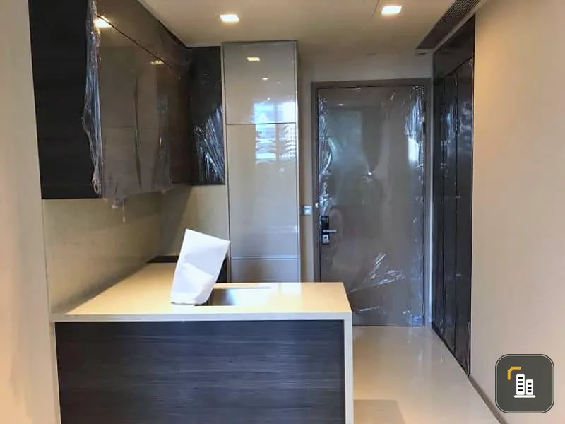 For sale, for rent!! Condo The Es Asoke, brand new room, good location for investment, easy to rent out, hurry up and book now!!