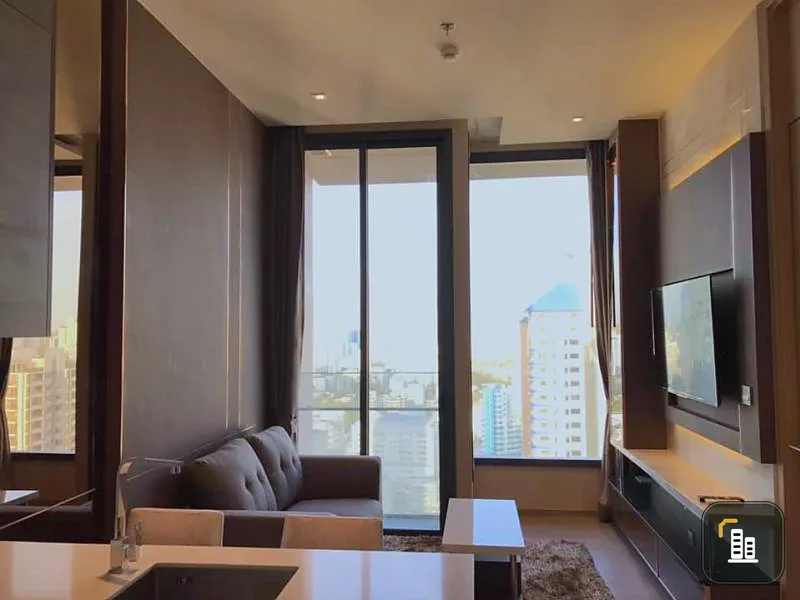 Condo for rent, The Esse Asoke, good furniture, built-in Appliances ready Come, but ready to move in