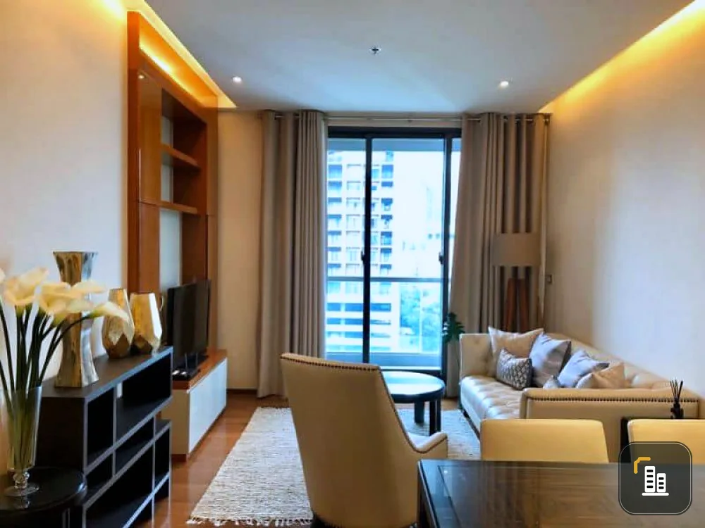 Condo for sale / rent at The Address Sukhumvit 28, clean room, fully furnished, beautiful city view, good value for both living and investing