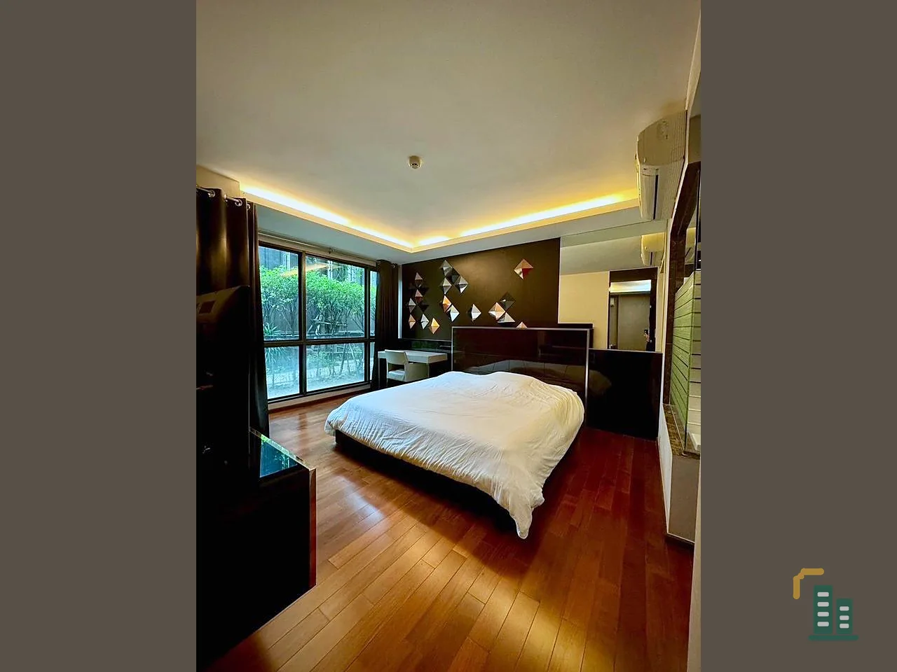 Condo for rent or sale, The Address Sukhumvit 61, fully furnished. Appliances ready Decorated very nicely, very inviting.
