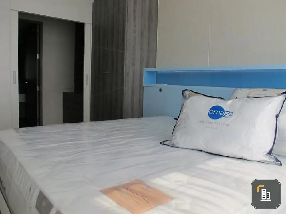 Condo for rent / sale, Trapezo Sukhumvit 16, beautiful room, fully furnished, convenient transportation, book now!