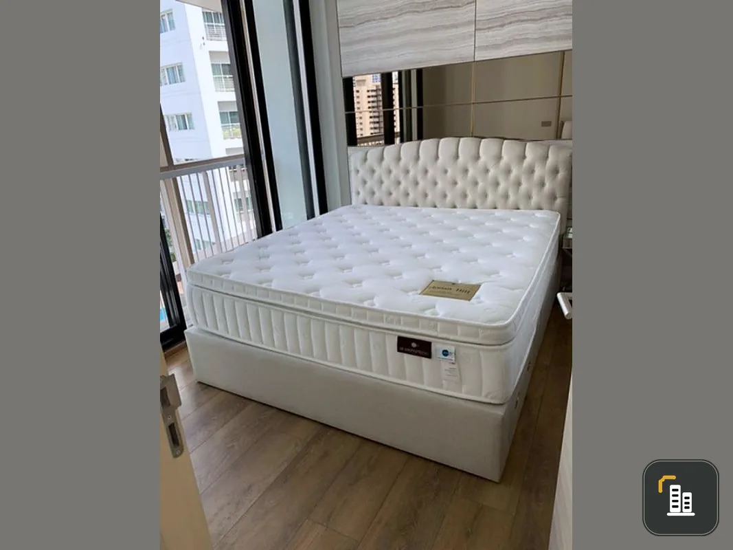 Condo for rent, Park 24, beautiful room, corner room, furnished, ready to be missed!
