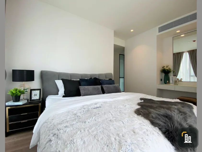 Condo for rent, Muniq Sukhumvit 23, luxurious room, furnished with a special price, do not miss