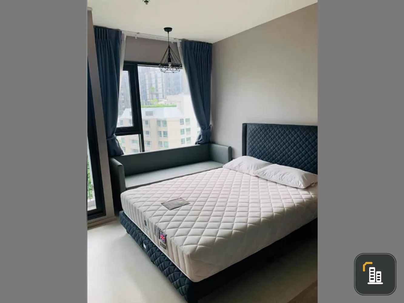 Sell / Rent RHYTHM Sukhumvit 36-38 8th floor, city view, beautiful view, urgently reserve !!