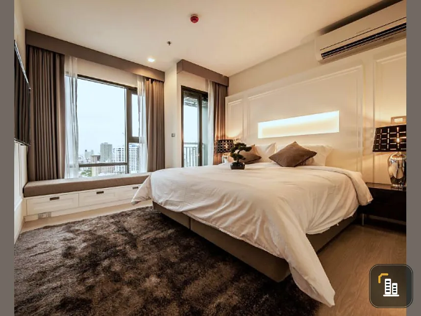 Sell / rent Rhythm Sukhumvit 36 - 38 23rd floor, luxurious decoration, very beautiful.