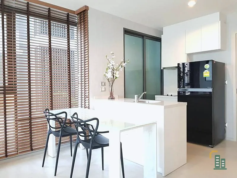 Condo for sale / rent at Rhythm Sukhumvit 42, new built-in rooms, fully furnished, ready to move in, very cheap price, book now.