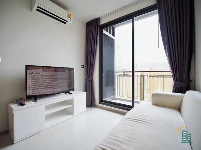 Condo for rent at Rhythm Sukhumvit 42, good location, near Ekamai BTS station, beautiful room, ready to move in, don't wait !!