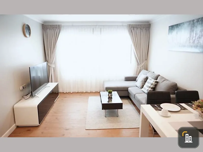 Rent Lumpini Suite Sukhumvit Soi 41, 9th floor, beautiful view, beautiful room.