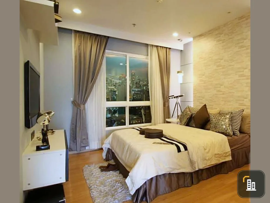 Condo sales down Supalai Oriental Sukhumvit 39 4th floor, size 1 bedroom, convenient transportation, near bts come first come first served.