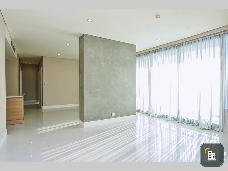 Urgent sale with tenants Aguston Sukhumvit 22 condo, beautiful room, corner, lake view Hurry and catch before falling out.