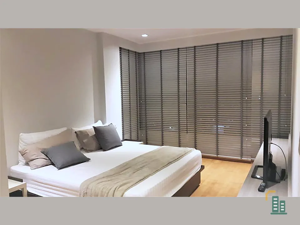 Urgent sale !! Issara Condo @ 42 Sukhumvit, good location, close to the train, ready to move in, can't miss it, hurry !!