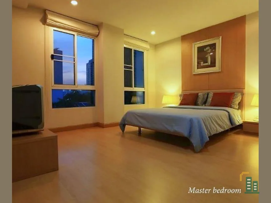 express!! Condo for rent, The Bangkok Sukhumvit 61, 6th floor, panoramic city view, near BTS, ready to move in!