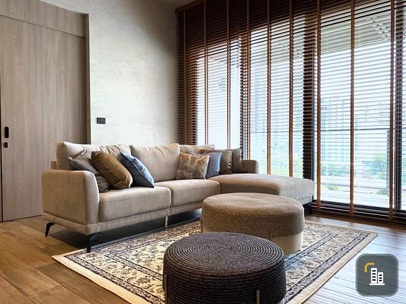 Condo for rent, The Lofts Asoke, corner room, beautiful condo in the heart of the city, near BTS, fully furnished, ready to move in, don't miss !!