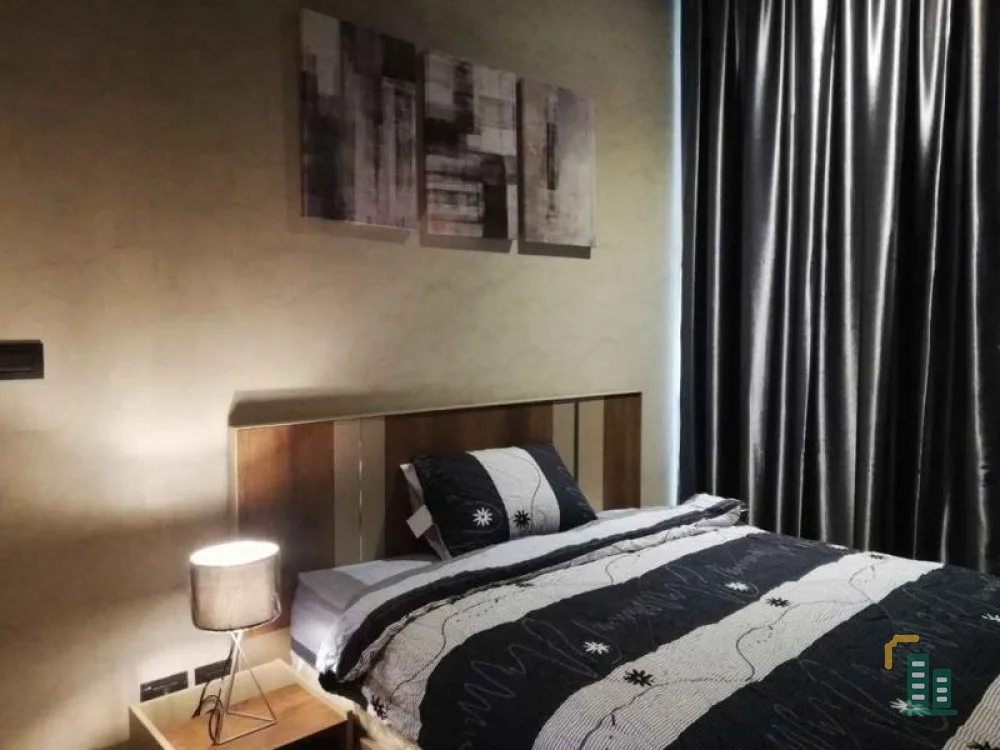 Condo for rent, The Lofts Ekkamai, beautiful view, cool breeze, not hot, the best location, book now!