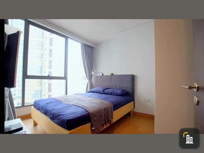 Urgent sale !! Condo The Lumpini 24, luxury condo in the heart of the city, convenient transportation, friendly price, hurry now !! Don't miss it !!