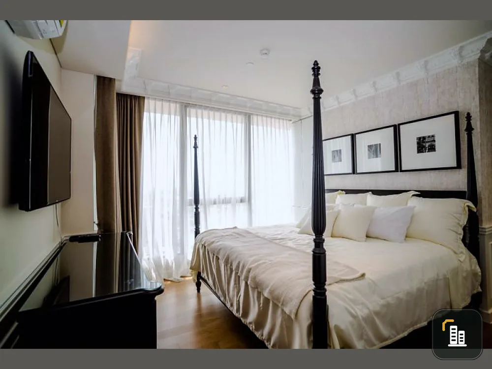 Condo for rent / sale, The Lumpini 24, decorated in classic American style, luxury with a lot of furniture Hurry and grab it.