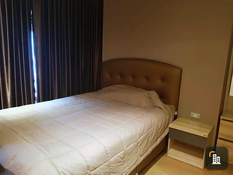Condo for rent, The Lumpini 24, beautiful room, fully furnished, very good view, close to BTS, move now !!