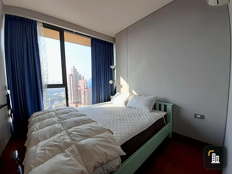 Urgent for rent !! Condo The Lumpini 24, good location, convenient transportation, in the heart of the city, full of facilities, do not miss !!