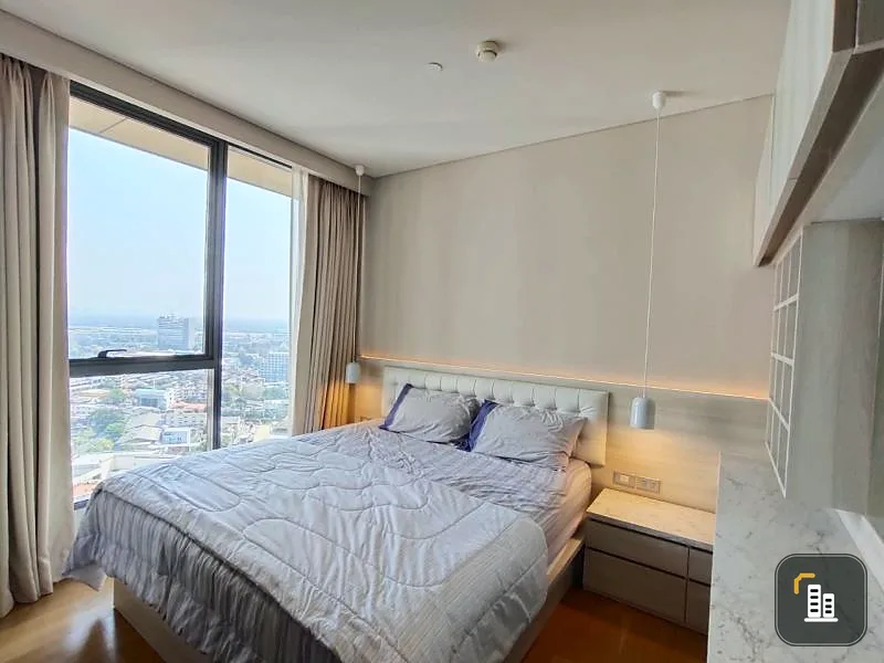 Urgent for rent !! Condo The Lumpini 24, beautiful room, beautiful view, prime location, near BTS Phrom Phong, book now !!