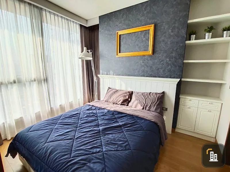 Urgent for rent !! Condo The Lumpini 24, beautiful room, view floor, good location, convenient transportation, close to shopping area Answer all needs, book now !!