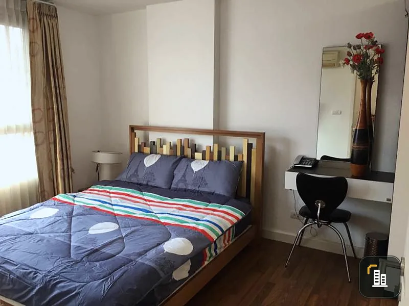 For sale/rent!! The Clover Thonglor Condo, beautifully decorated room Fully furnished, ready to move in, good price, hurry and reserve now!!