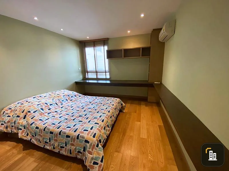 Condo for rent, The Clover Thonglor, garden view + pool, built-in furniture, complete, book now!