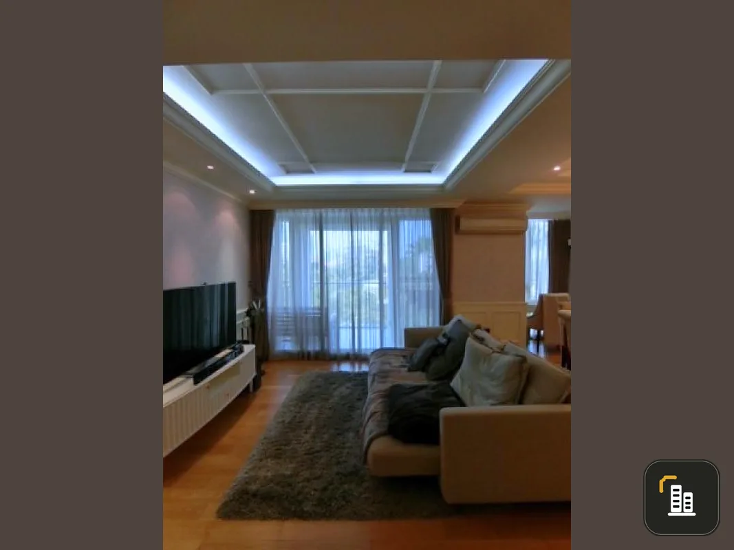 For sale Via 31 Sukhumvit 31, 6th floor, corner room, beautiful view, ready to move in.