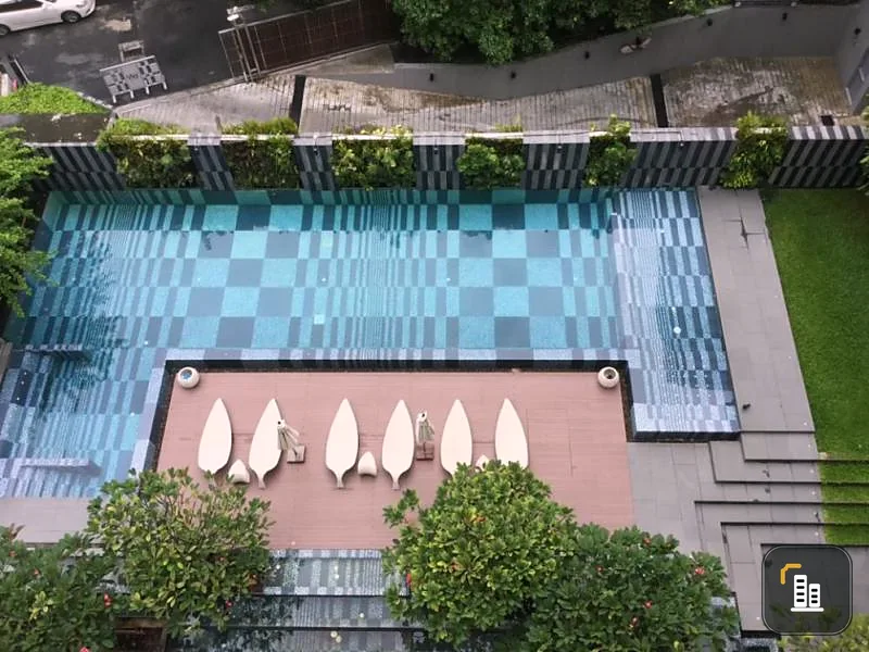 Condo for sale / rent at Via Botani, Sukhumvit 47, good location in the heart of the city, ready to move in, miss it and will regret it !!