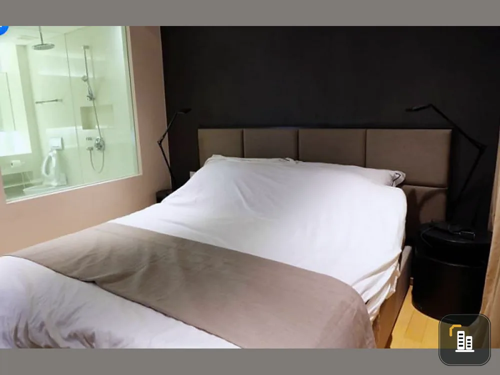 Sell / rent Condo Aqua Sukhumvit 49, 18th floor, beautiful decoration, fully furnished, don't wait.