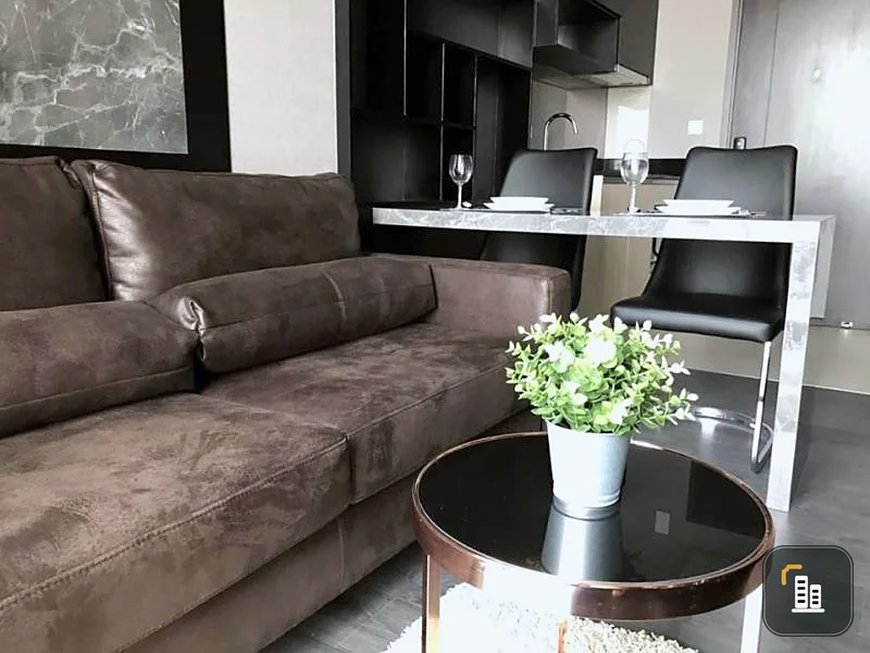 Condo for rent, Edge by Sansiri, Sukhumvit 23, high floor, beautiful view, close to the train, reasonable price, hurry !!