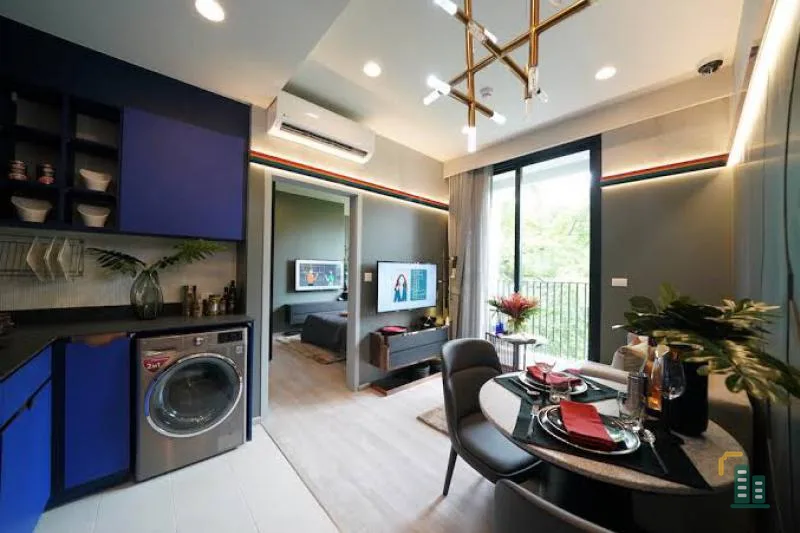 Condo sales down XT EKKAMAI, size 30 sq m, 30th floor, a special floor of the project, convenient transportation, good value.
